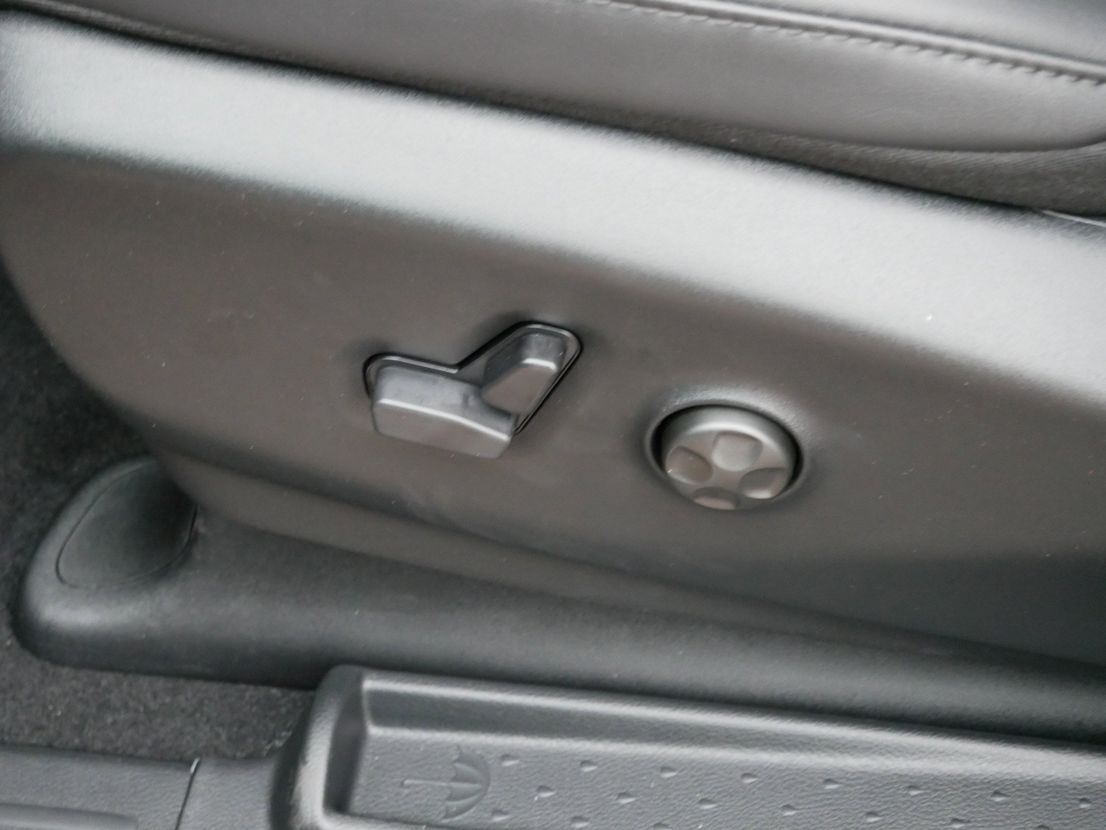 New 2026 Chrysler Pacifica Select image 13