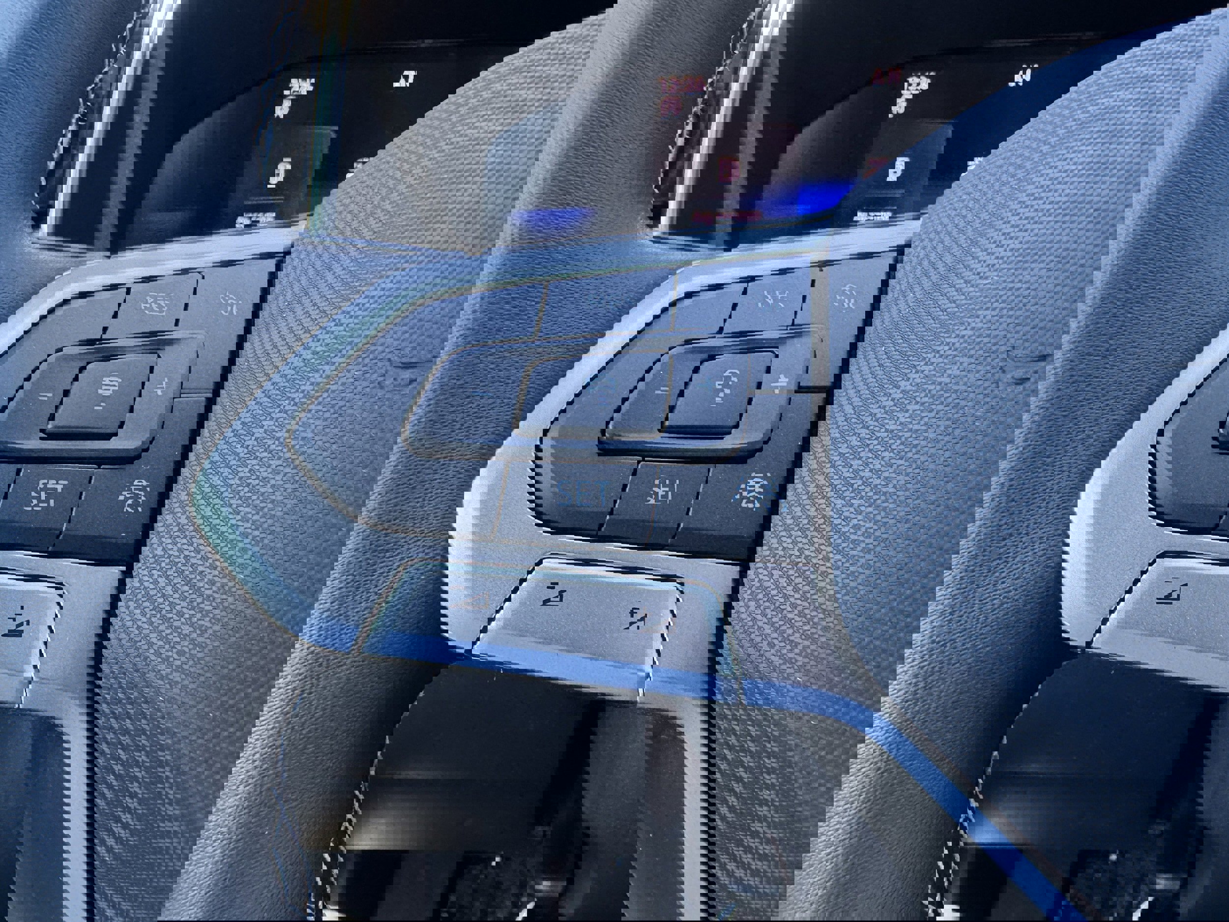 New 2025 Volkswagen Taos SE image 26