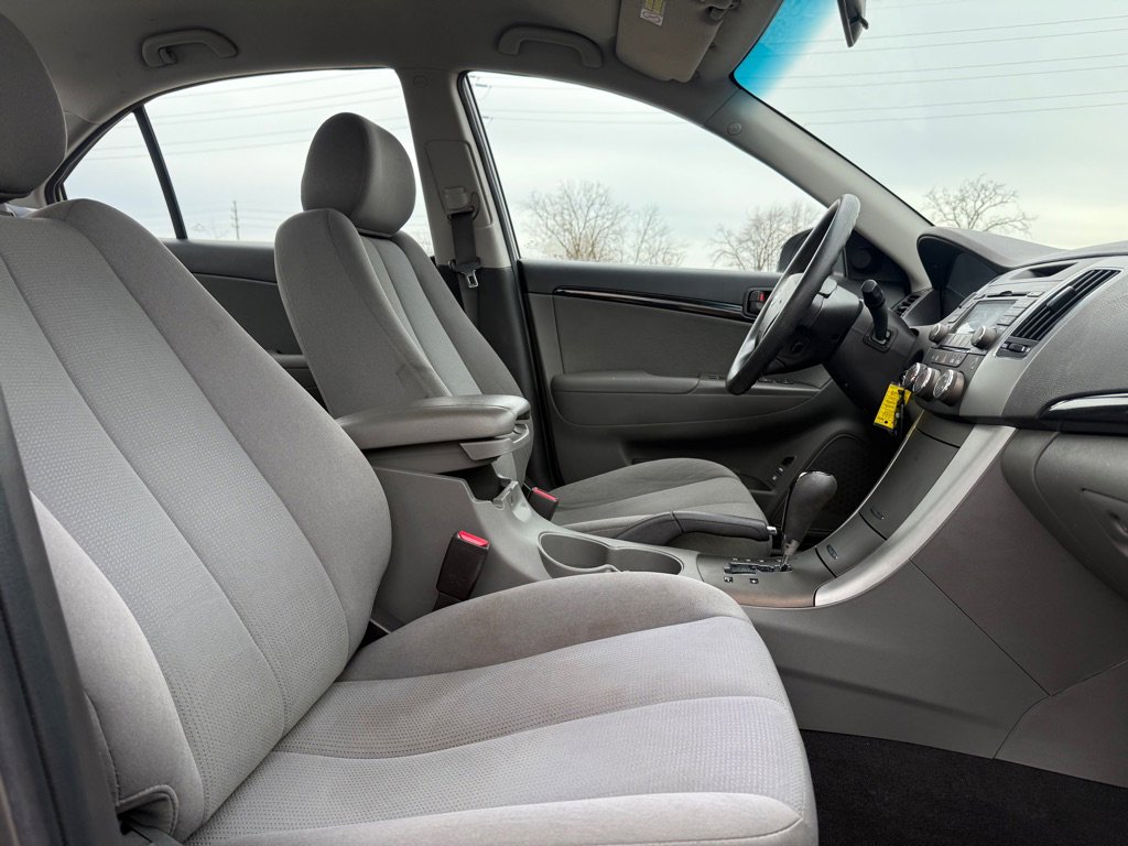 Used 2009 Hyundai Sonata GLS FWD image 10