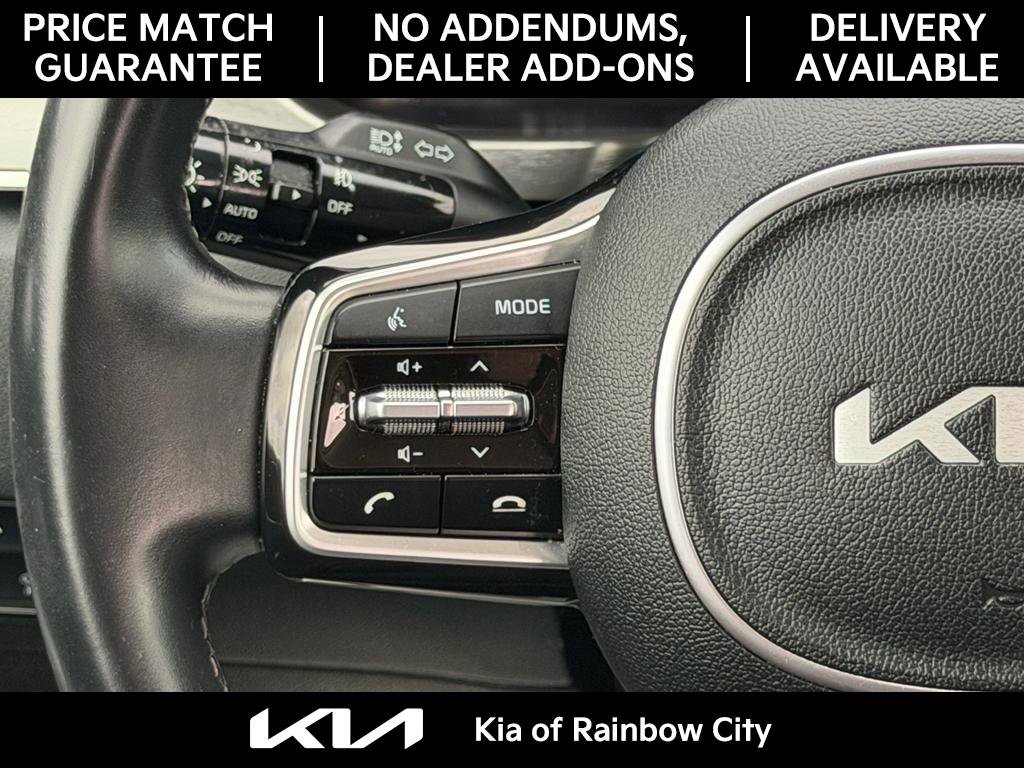 Used 2023 Kia Sorento SX AWD/4WD image 32