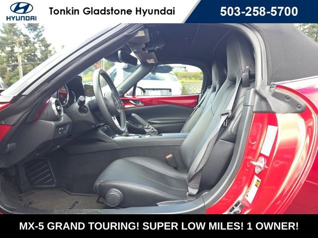Used 2024 MAZDA MX-5 Miata Grand Touring w/ Appearance Package image 9