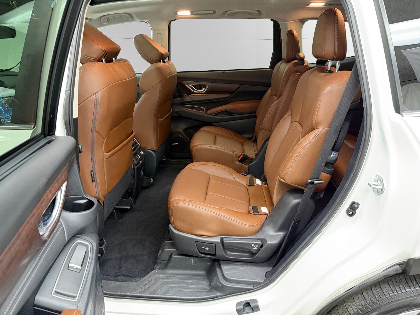 Used 2023 Subaru Ascent Touring image 13