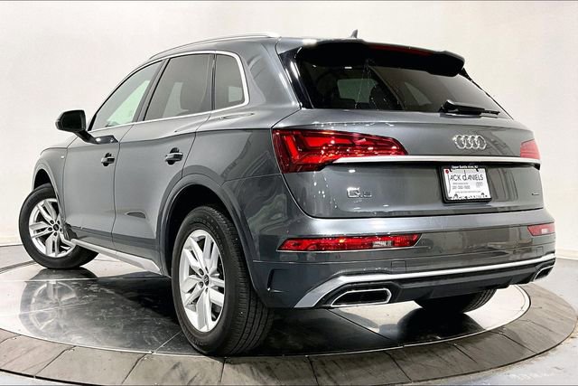 Used 2023 Audi Q5 2.0T Premium w/ Convenience Package AWD/4WD image 5
