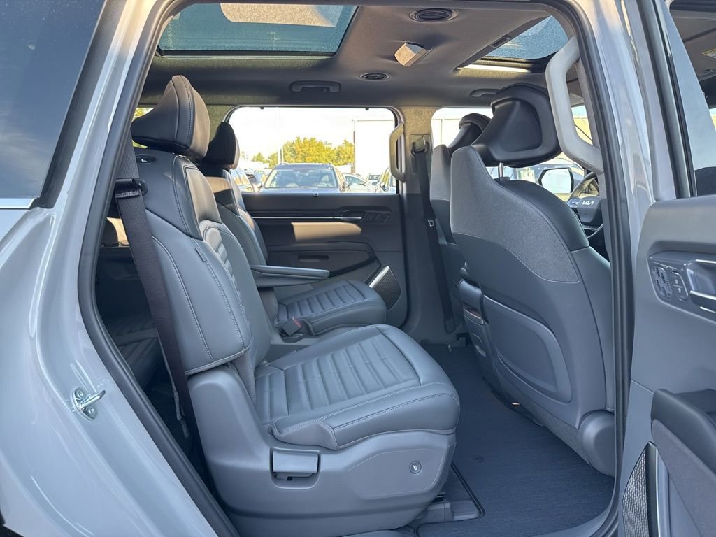 New 2026 Kia EV9 Land image 30