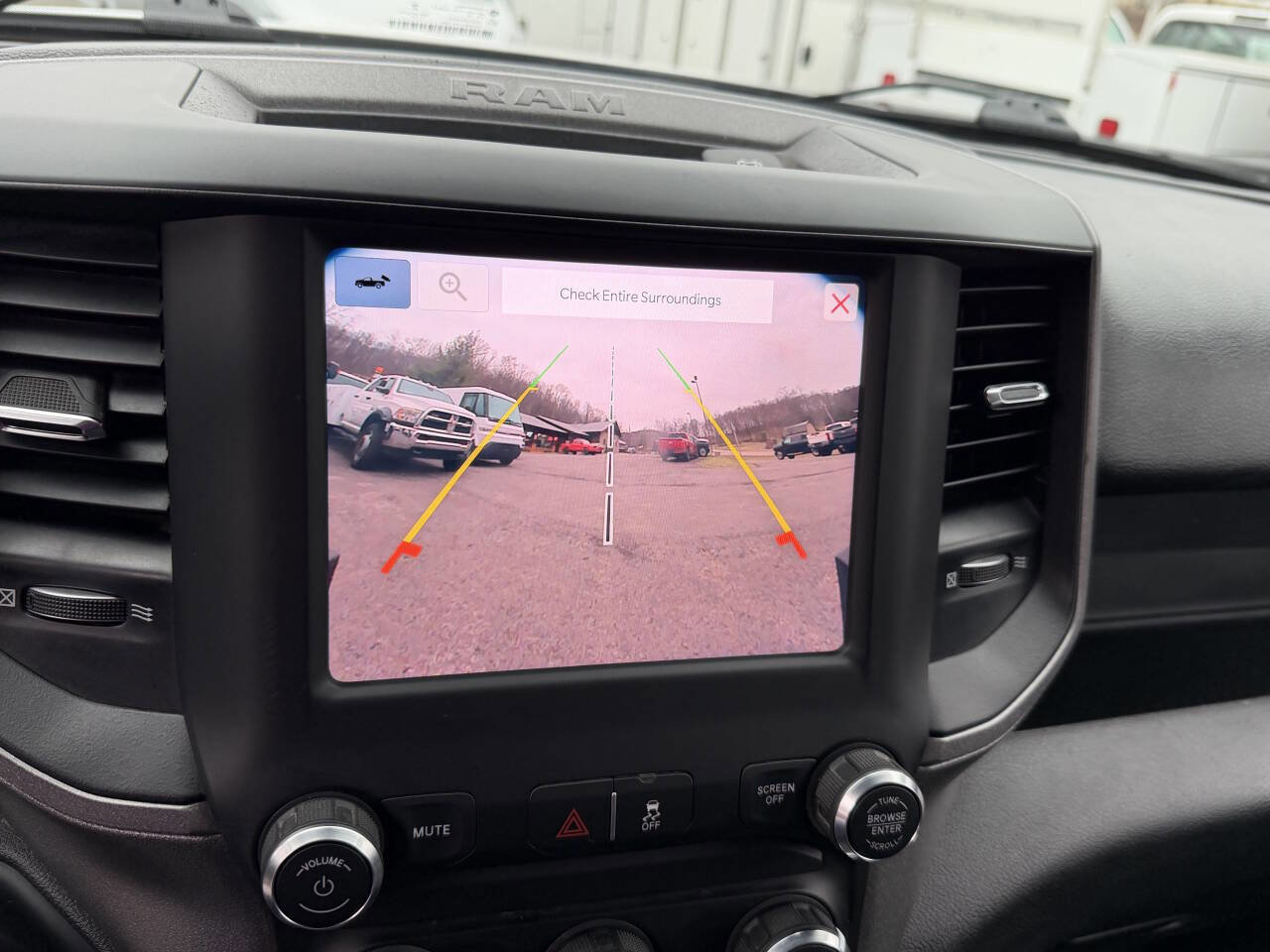 Used 2022 RAM 2500 Tradesman w/ Chrome Appearance Group image 49