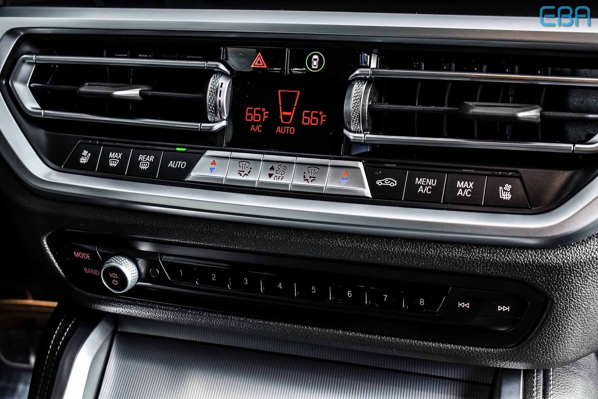 Used 2023 BMW M440i Convertible w/ Premium Package image 26