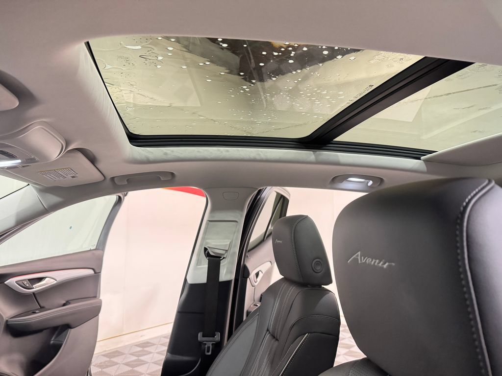 New 2026 Buick Envision Avenir AWD/4WD image 10