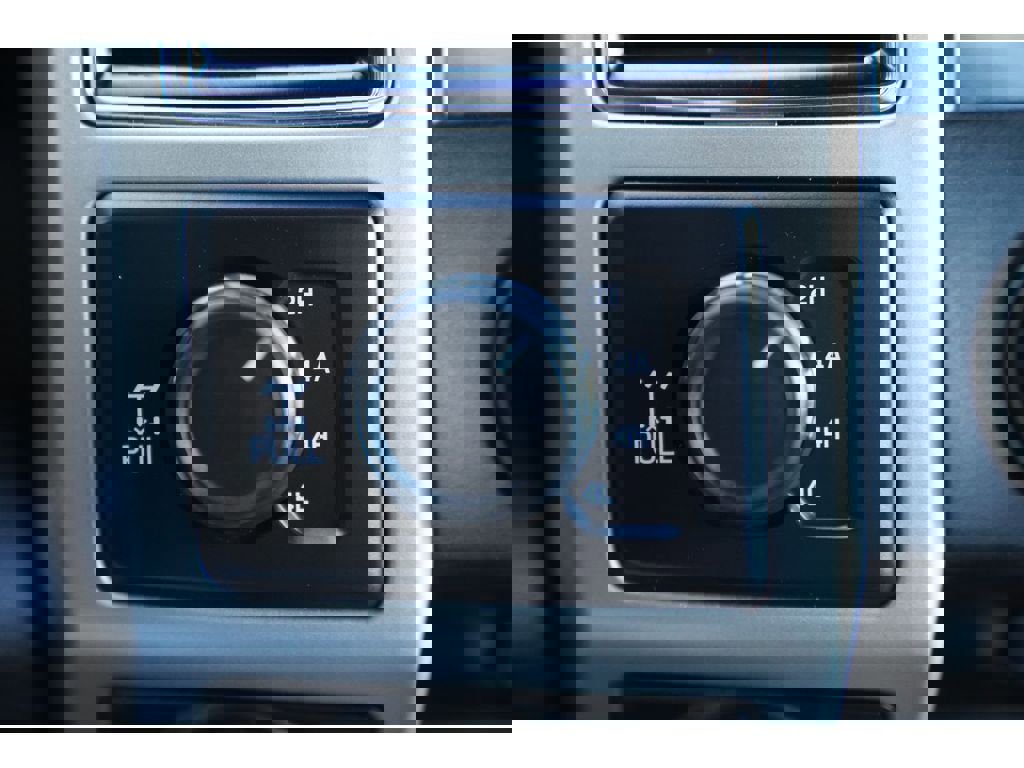 Used 2018 Ford F150 Lariat image 26