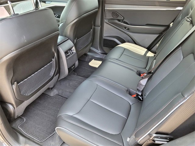 New 2025 Jeep Wagoneer Limited image 6