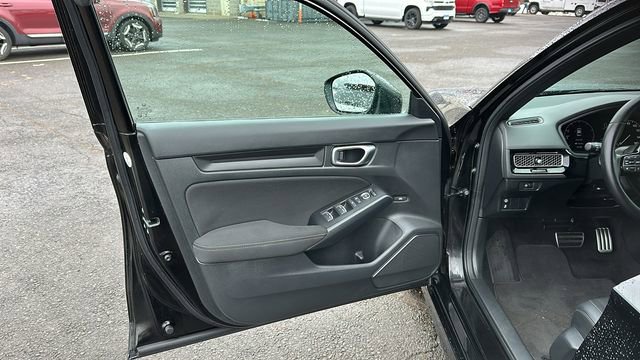 Used 2023 Honda Civic Sport image 8