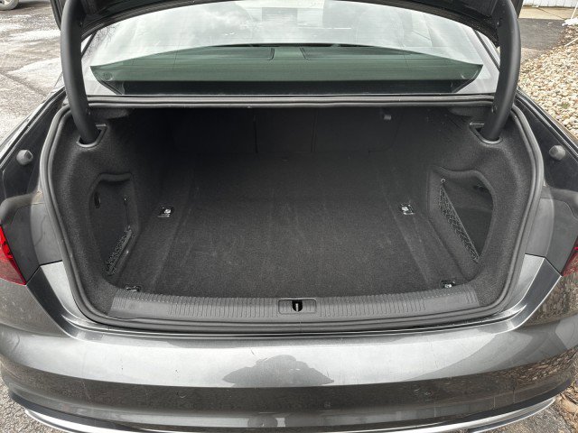 Used 2023 Audi A4 2.0T Premium Plus image 6