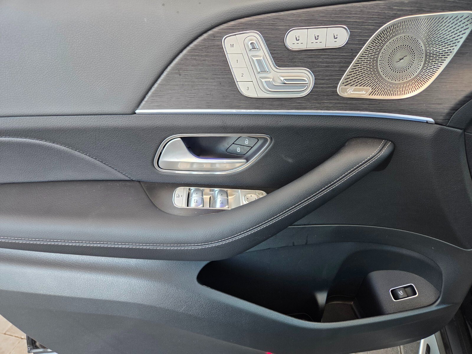 New 2026 Mercedes-Benz GLS 580 4MATIC image 22