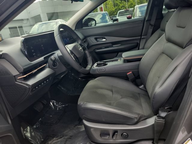 Certified 2024 Nissan Ariya AWD image 16