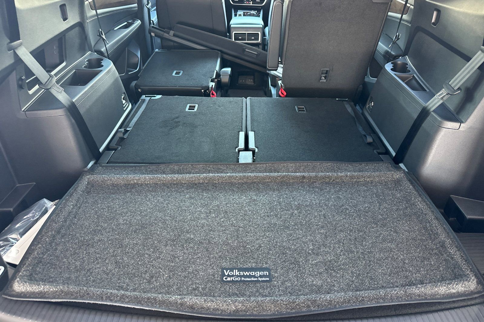 New 2026 Volkswagen Atlas SE image 15