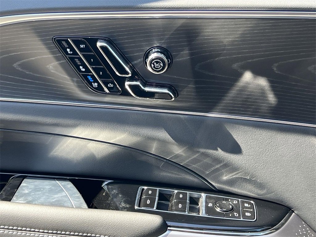 New 2026 Cadillac Lyriq V image 23