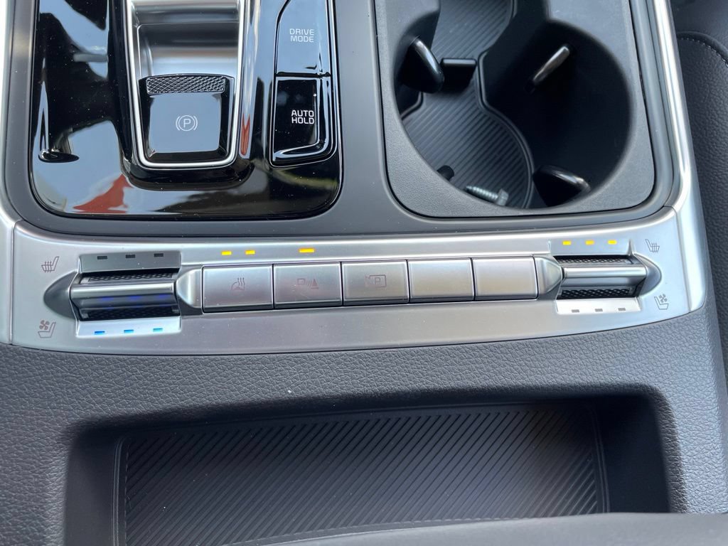 New 2026 Kia Carnival SX Prestige FWD image 27