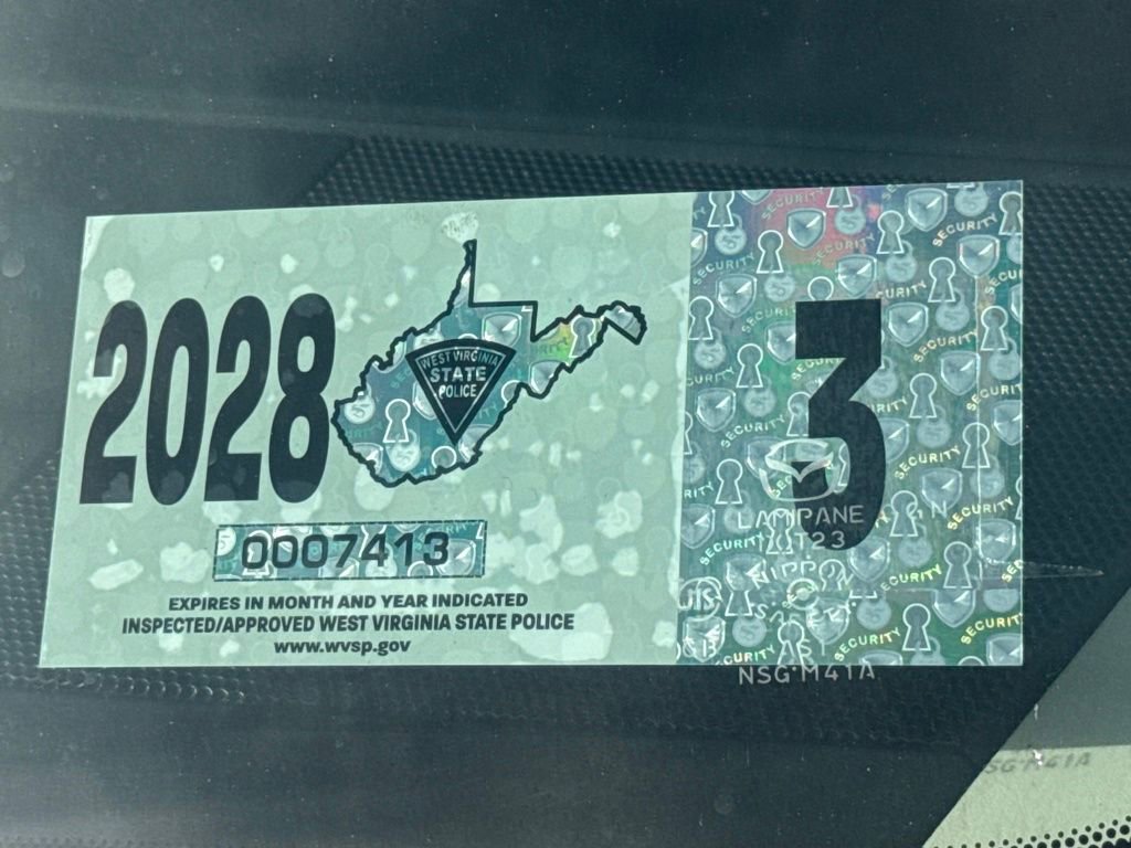 Used 2010 MAZDA CX-9 Grand Touring w/ Moonroof & Bose Audio Pkg image 18