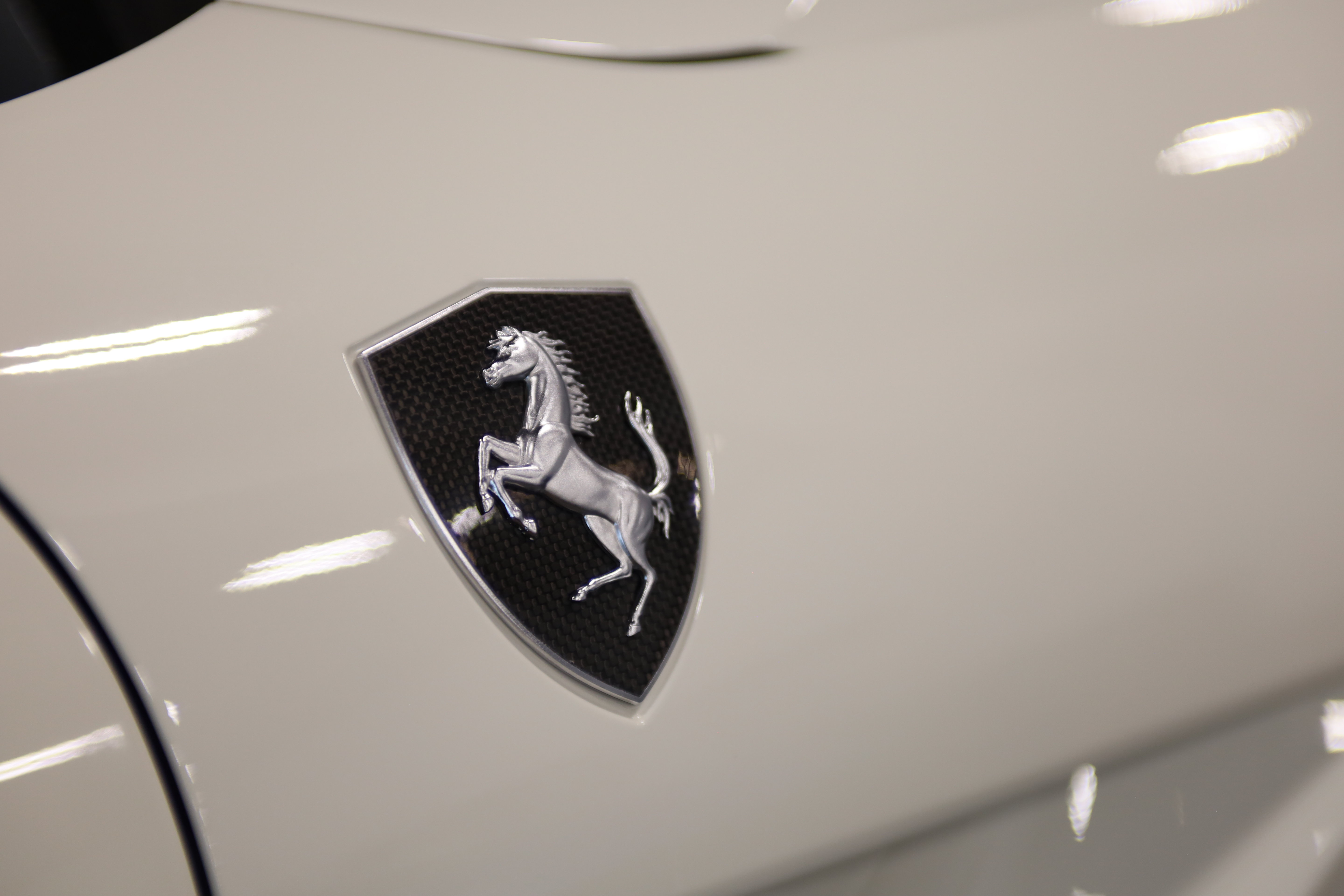 Used 2015 Ferrari F12 Berlinetta RWD image 15