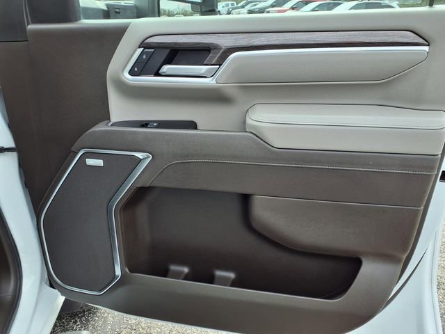 Used 2025 Chevrolet Silverado 3500 LTZ w/ LTZ Convenience Package image 76