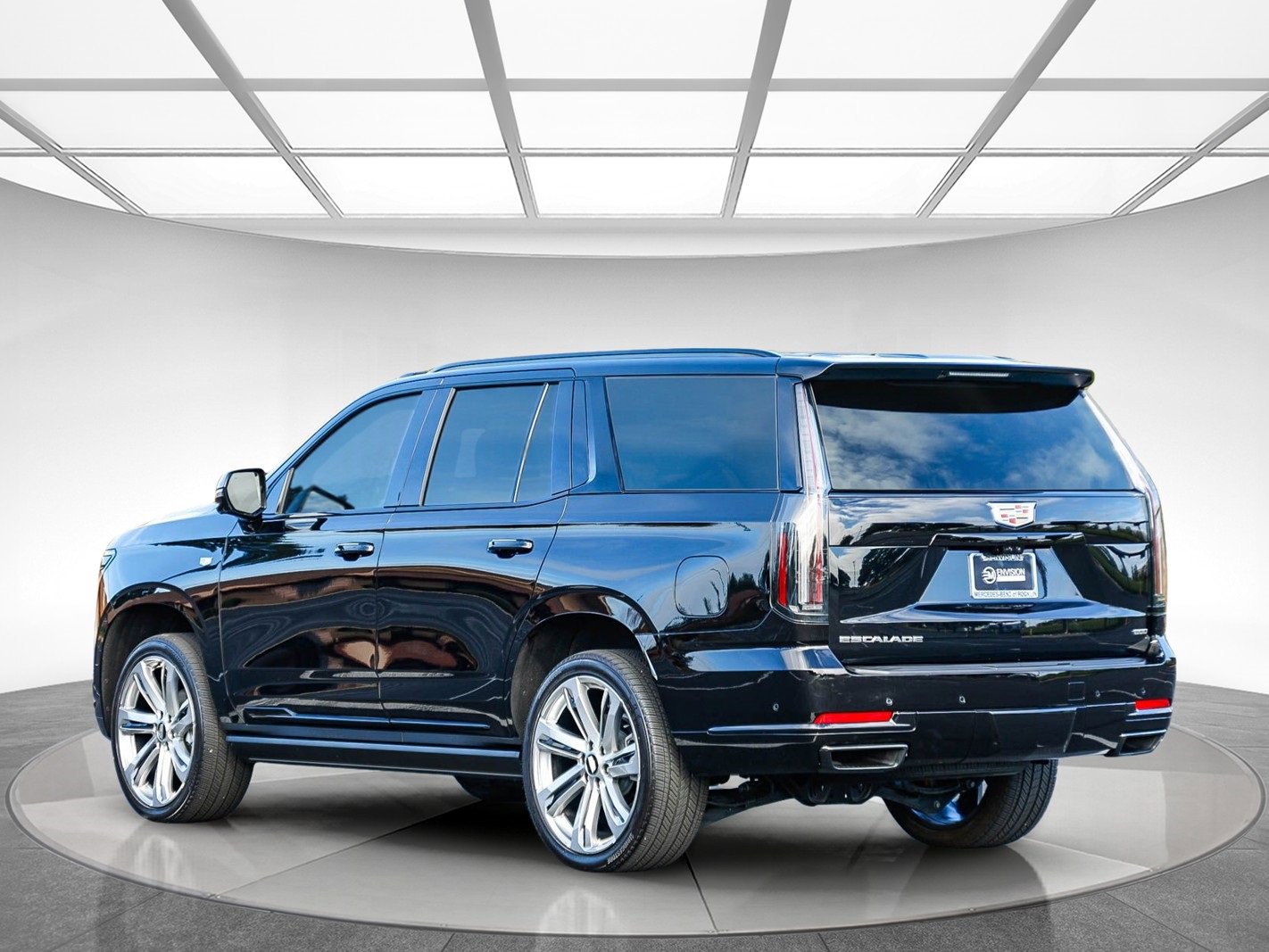 Used 2025 Cadillac Escalade Sport w/ Touring Package image 2
