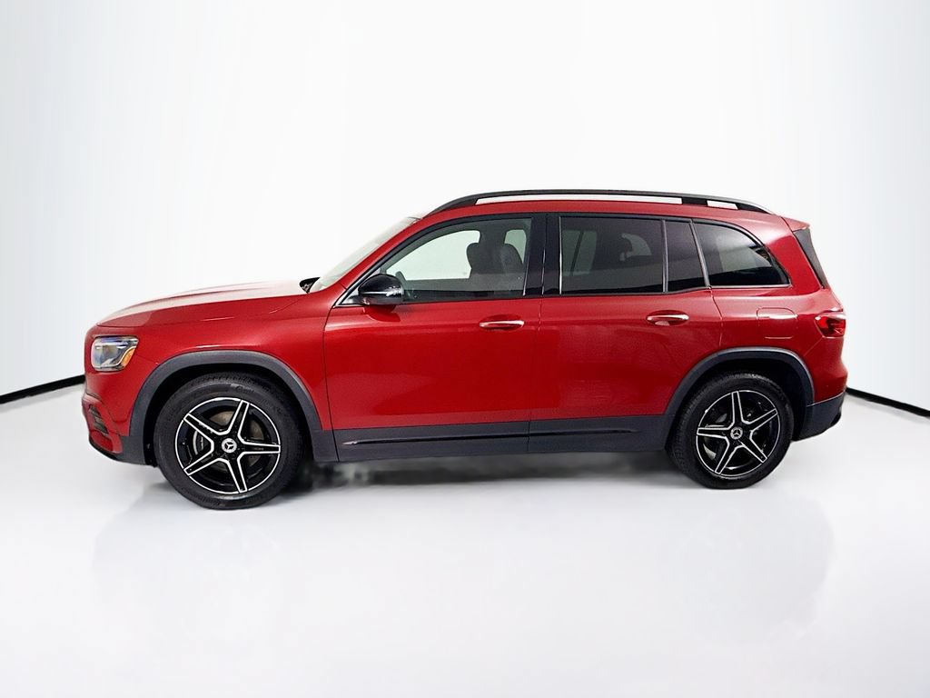 Certified 2024 Mercedes-Benz GLB 250 image 8