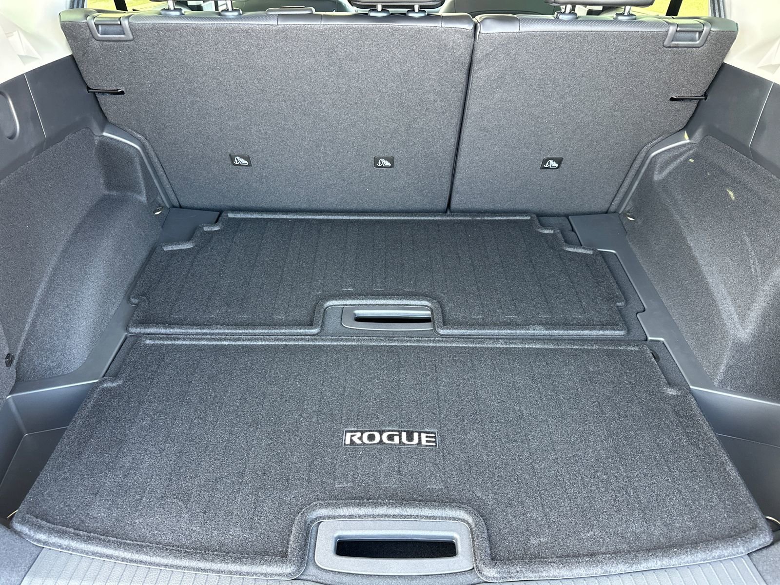 New 2026 Nissan Rogue Platinum w/ Tech Package image 18