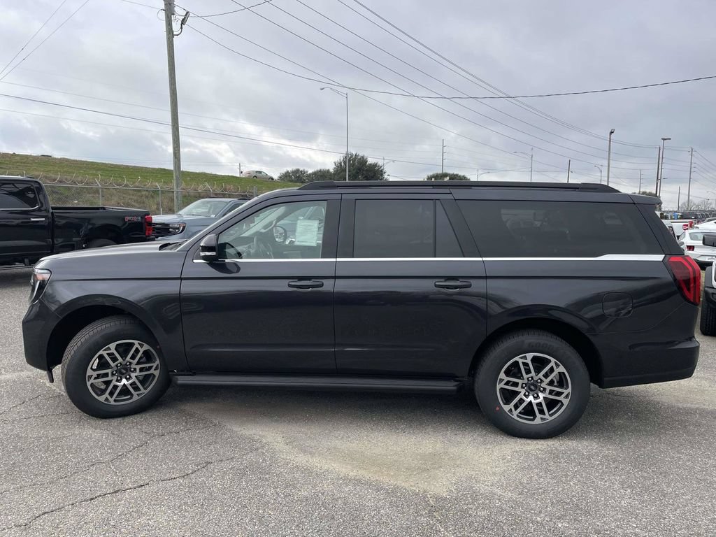 New 2026 Ford Expedition Max Active RWD image 6
