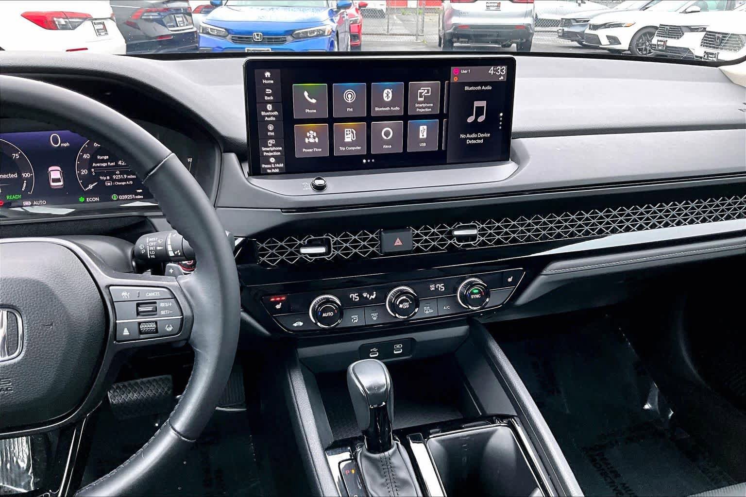 Used 2023 Honda Accord EX-L image 7