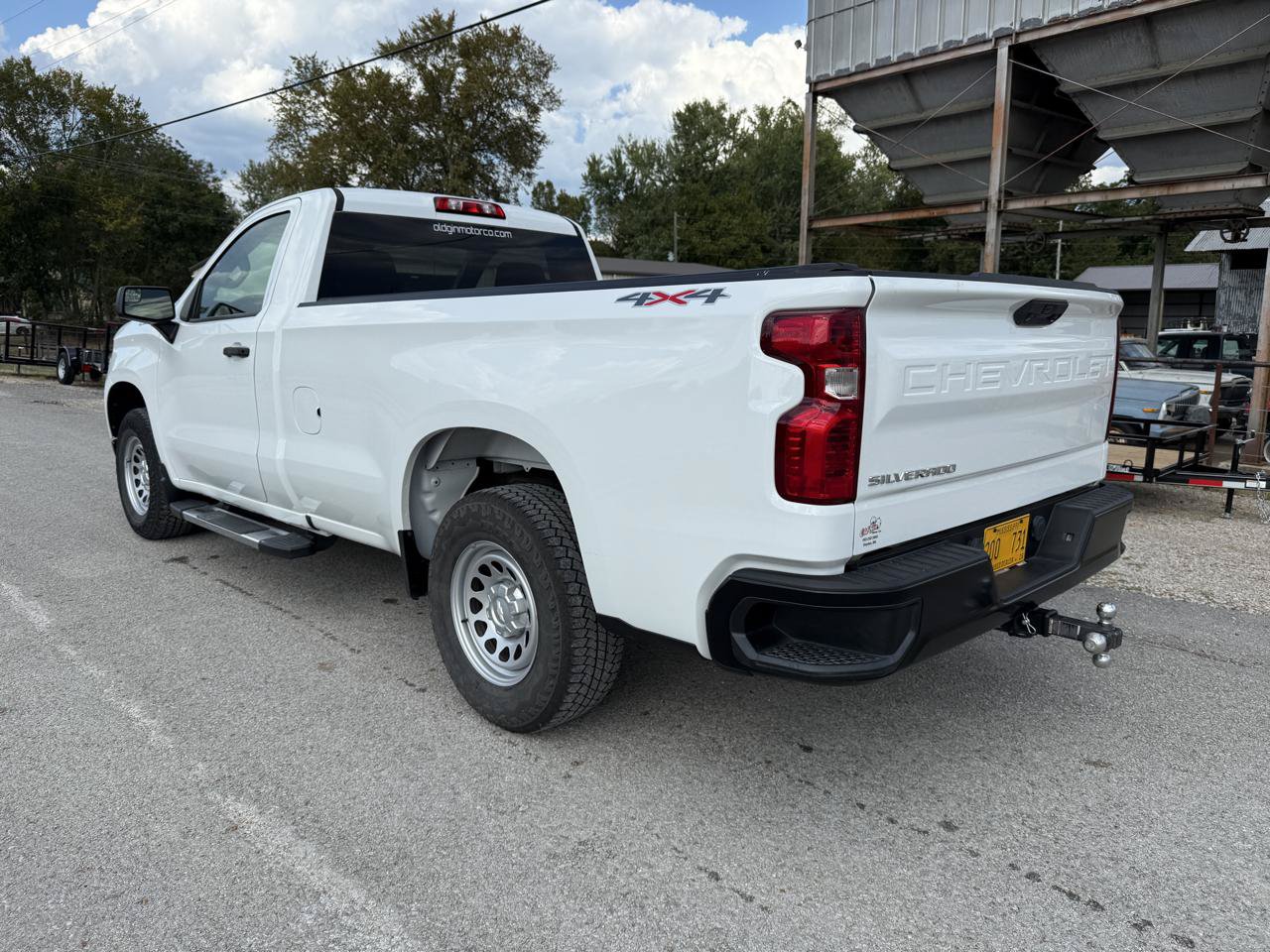 Used 2022 Chevrolet Silverado 1500 W/T w/ WT Value Package AWD/4WD image 3