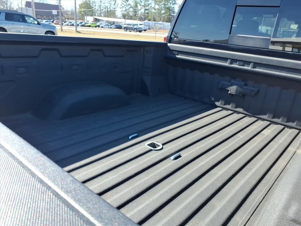 Used 2024 Chevrolet Silverado 2500 LTZ w/ LTZ Plus Package image 16
