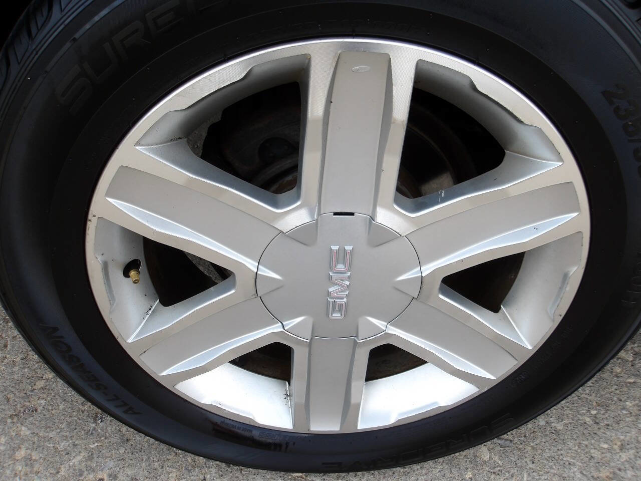 Used 2011 GMC Terrain SLT image 26