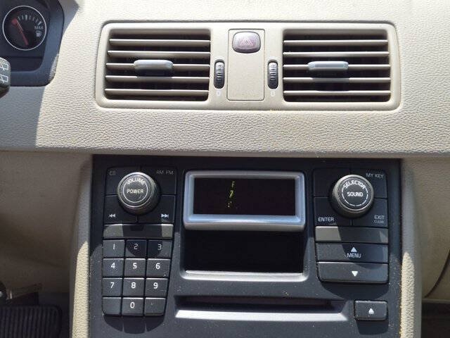 Used 2005 Volvo XC90 2.5T AWD/4WD image 21