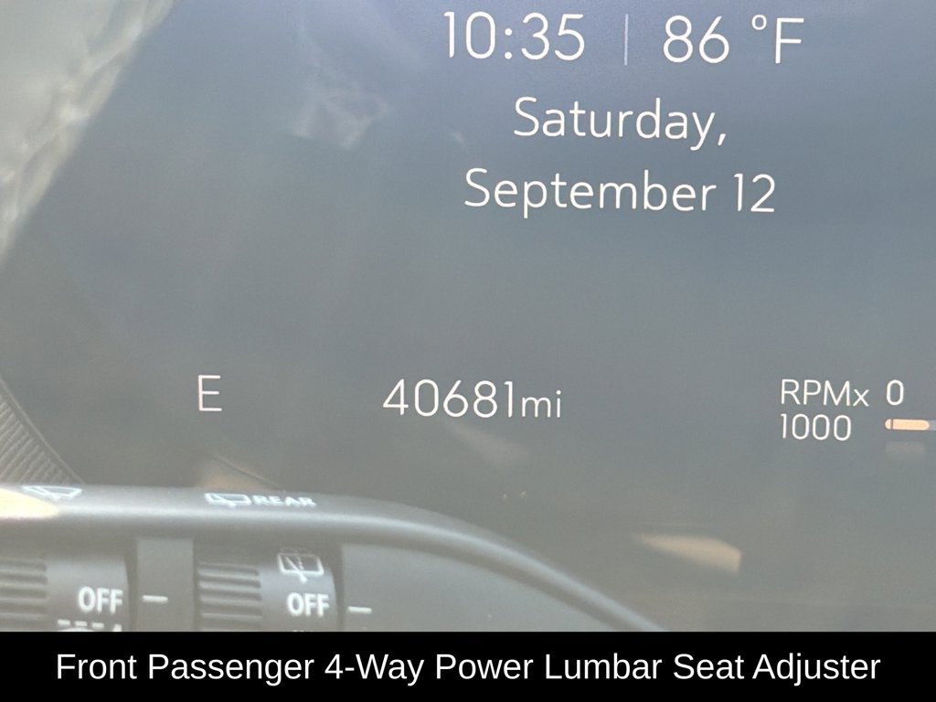 Used 2025 Buick Enclave Preferred AWD/4WD image 23