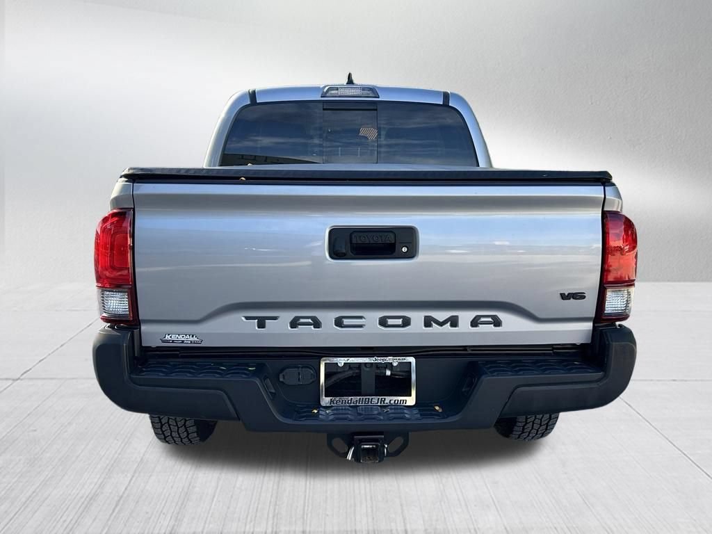 Used 2021 Toyota Tacoma SR5 RWD image 6