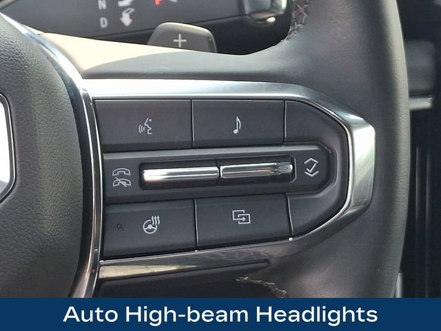 Used 2025 GMC Yukon Denali w/ LPO, Get Active Package AWD/4WD image 8