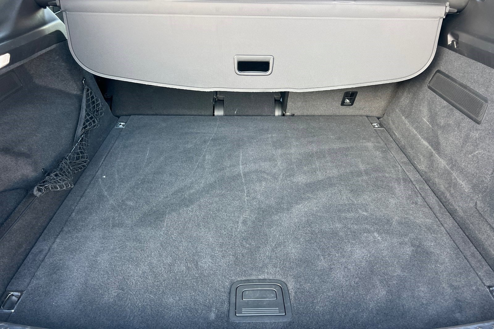 Used 2024 Porsche Cayenne image 33