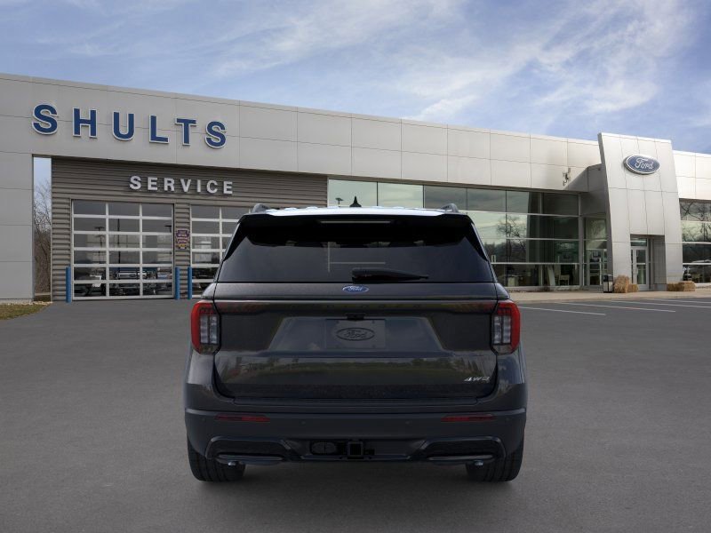 New 2026 Ford Explorer ST-Line w/ ST-Line Street Pack AWD/4WD image 5