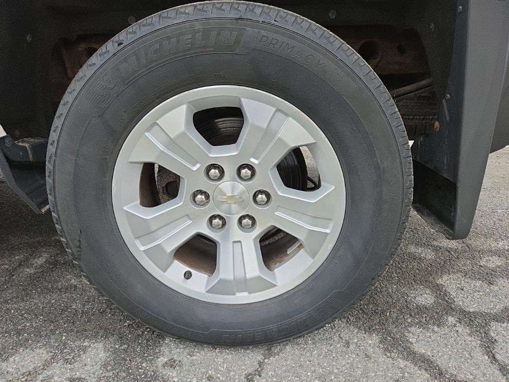 Used 2019 Chevrolet Silverado 1500 LT w/ All Star Edition AWD/4WD image 29