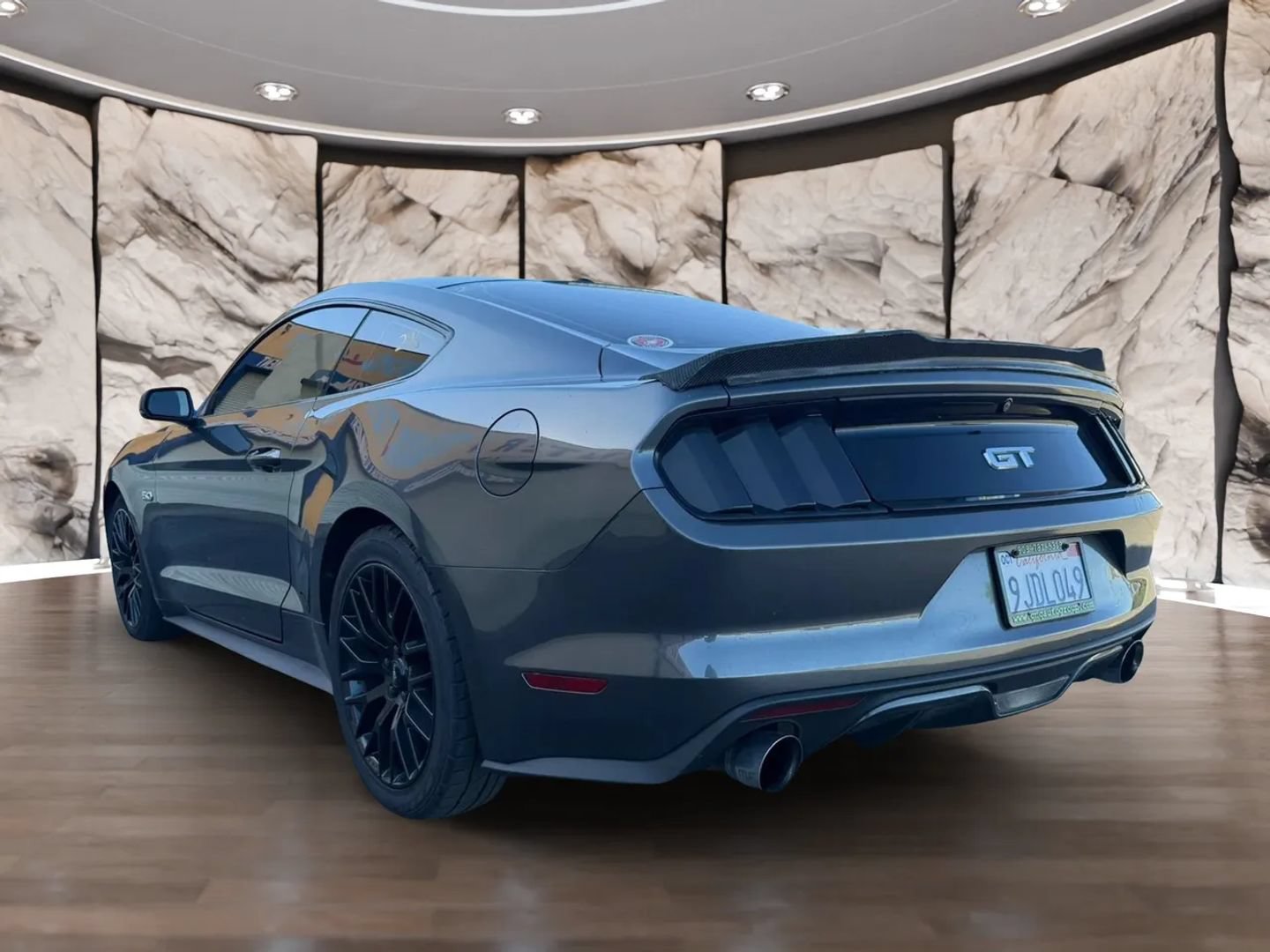 Used 2016 Ford Mustang GT Premium w/ GT Performance Package RWD image 8
