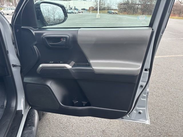 Used 2021 Toyota Tacoma SR5 image 10