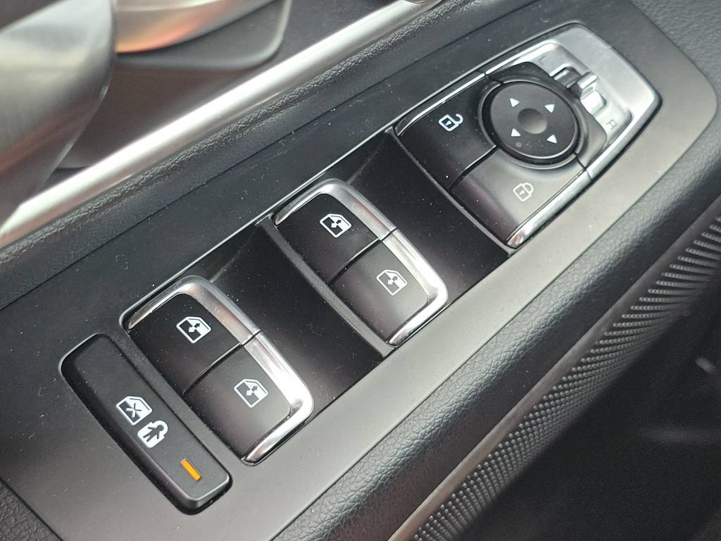 Used 2024 Kia Telluride LX FWD image 25
