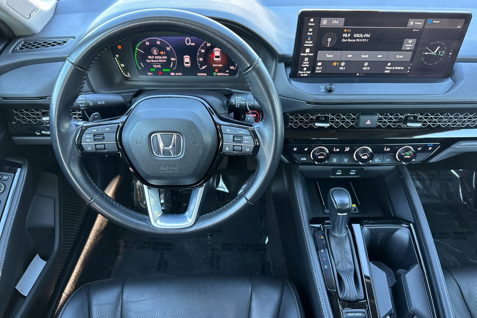 Used 2023 Honda Accord Touring image 15