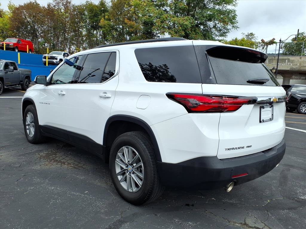 Used 2023 Chevrolet Traverse LT image 5