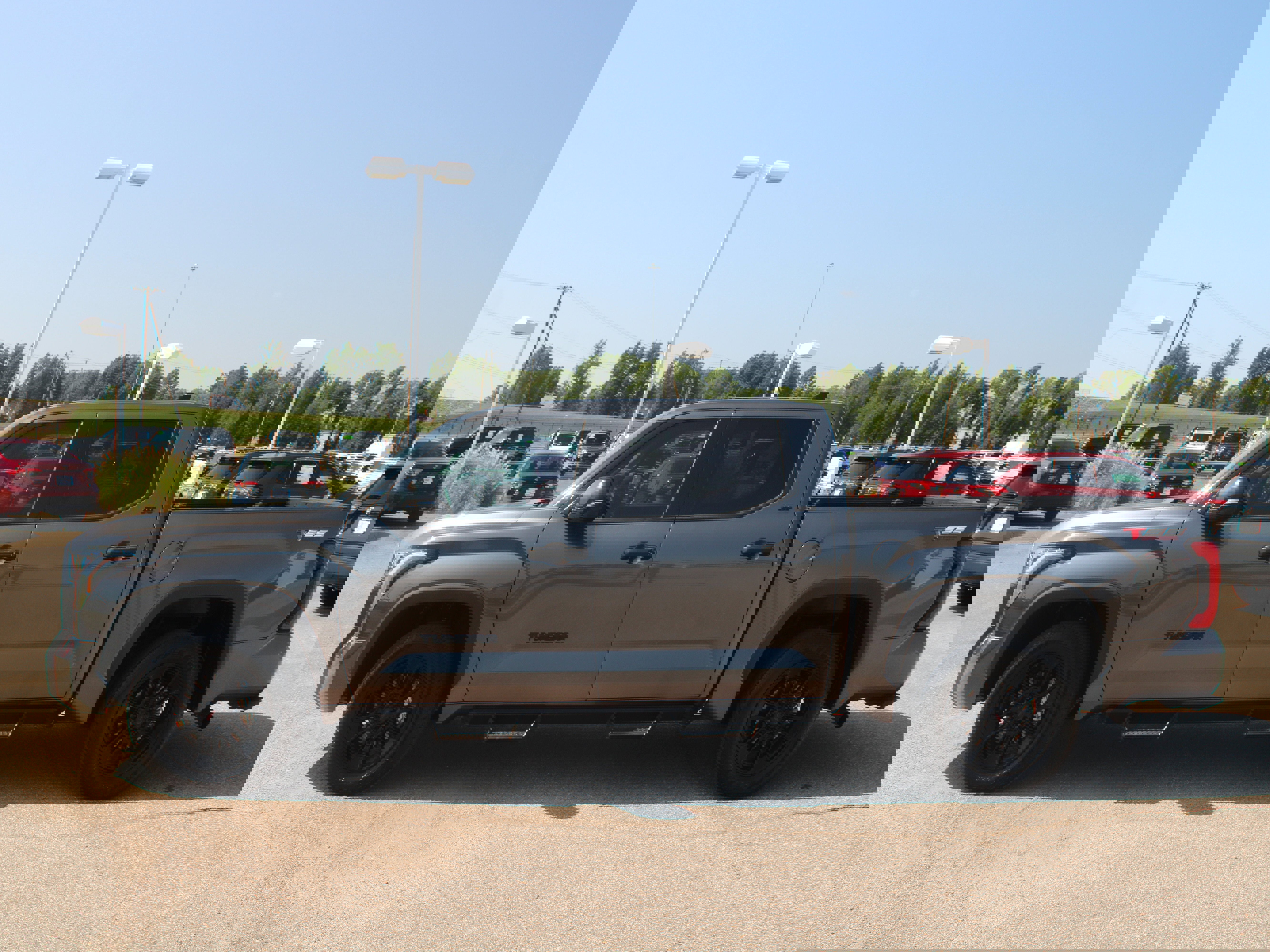 Used 2022 Toyota Tundra SR5 image 11