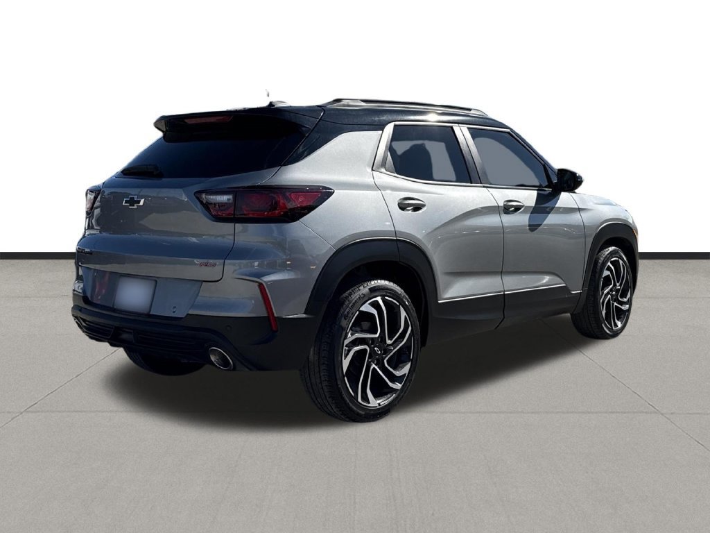 Used 2025 Chevrolet TrailBlazer RS w/ Driver Confidence Package FWD image 5