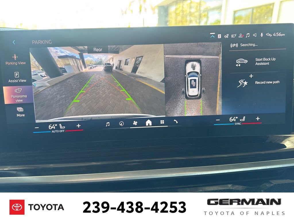 Used 2024 BMW X5 sDrive40i w/ Premium Package image 21