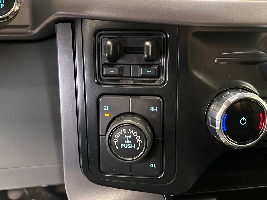 Used 2024 Ford F150 XLT w/ Equipment Group 302A MID image 33