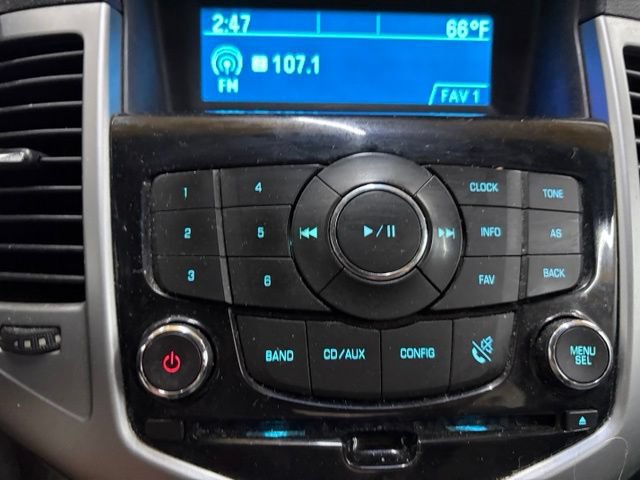 Used 2013 Chevrolet Cruze LT FWD image 27