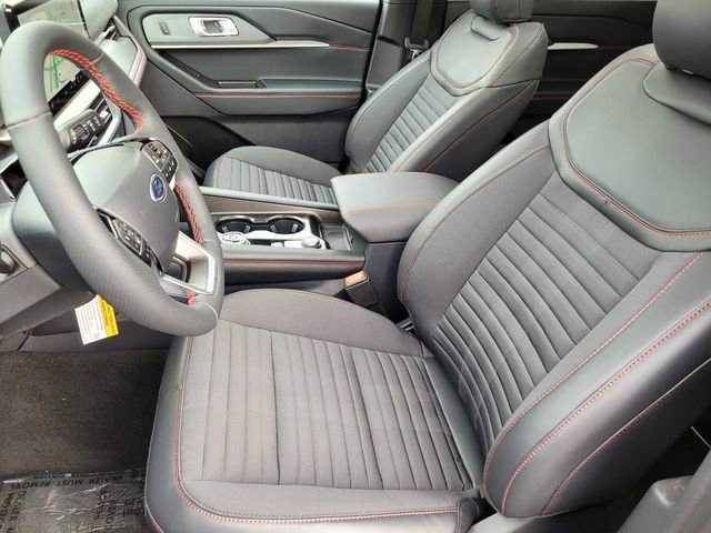New 2026 Ford Explorer ST-Line w/ ST-Line Street Pack AWD/4WD image 15