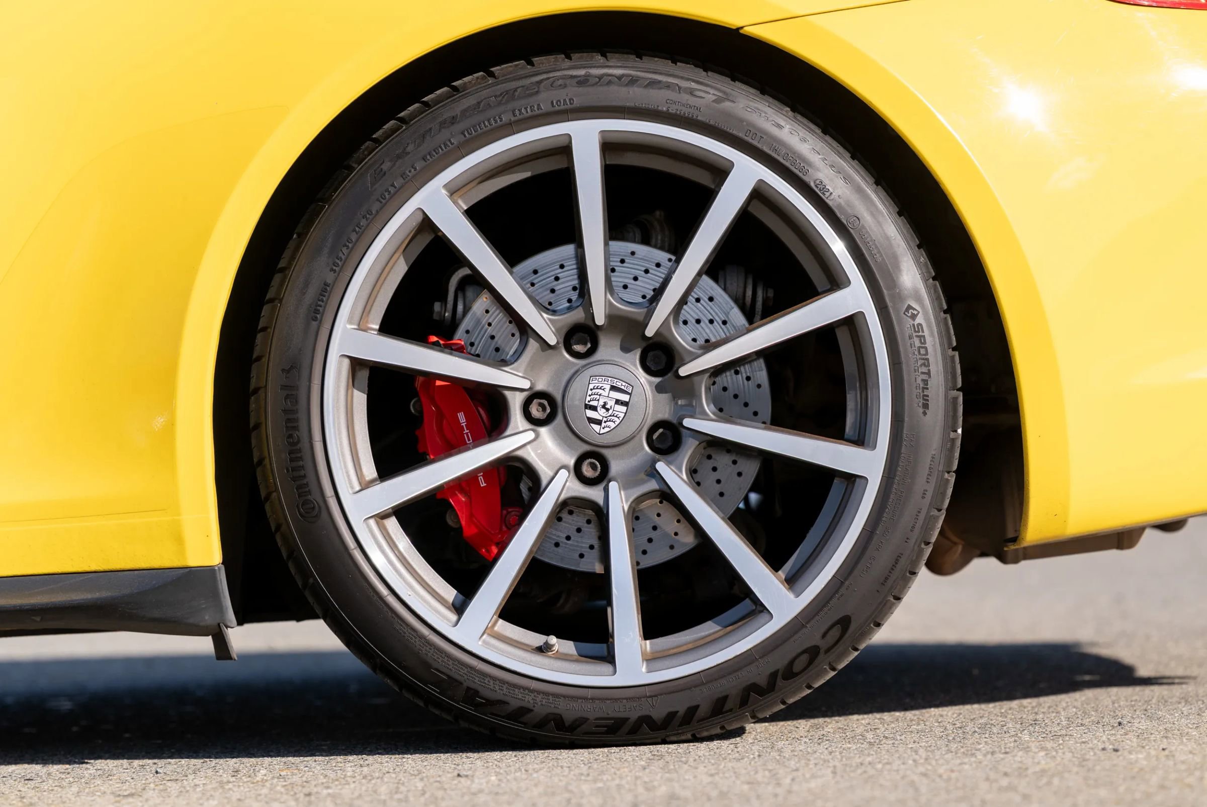 Used 2014 Porsche 911 Carrera 4S image 63